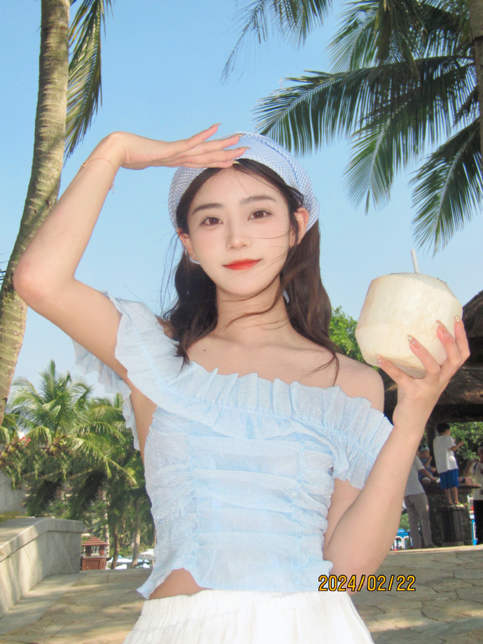抓娃娃 封面